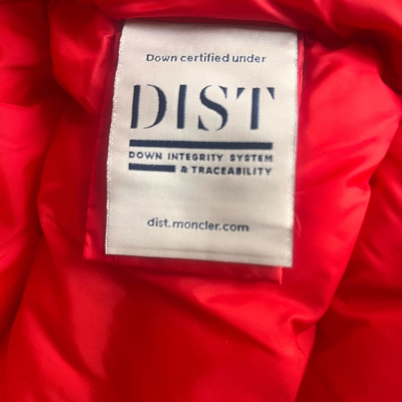 Red Moncler Kids Toddler New Aubert PufferJacket Size 3 NWOT - Picture 9 of 11